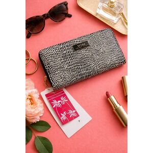 Trina Turk Large Zip Around Gift Boxed Wallet Brown White Croco TTT-2021 NEW